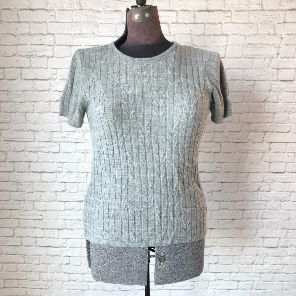 Vintage short sleeve sweater gray cable knit soft stretchy